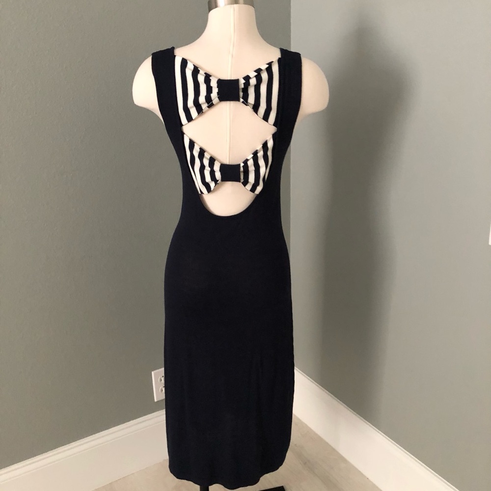 Solar Brand Cutout Back & Bows Knit Sheath Dress